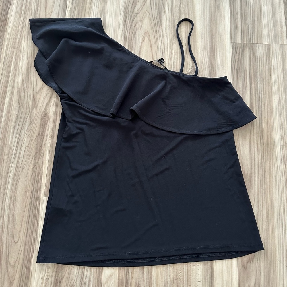 Banana Republic One Shoulder Sleeveless Ruffle Blouse. Black Small
